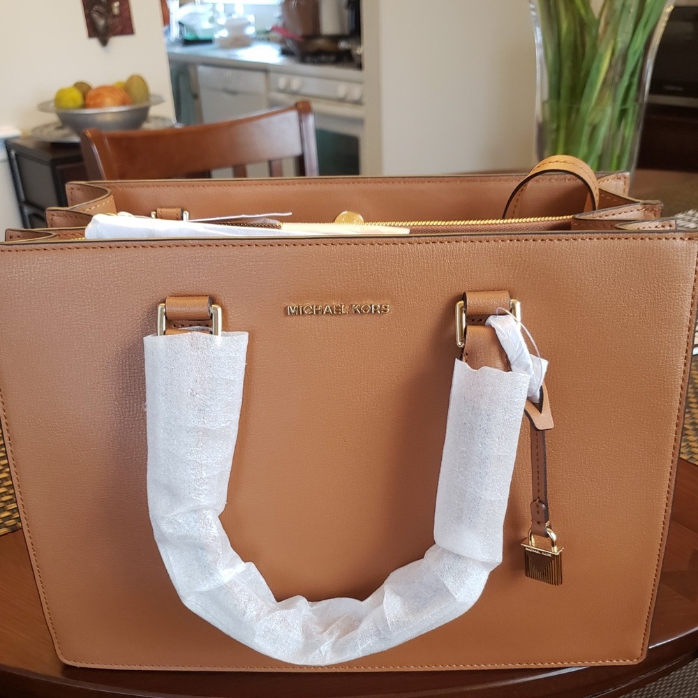 Michael Kors Gusset Satchel Leather Bag